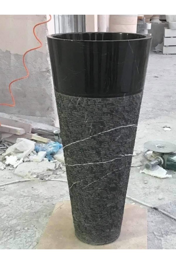 Toros Siyah Külah Dikey Lavabo Toros Siyah Külah Dikey Lavabo