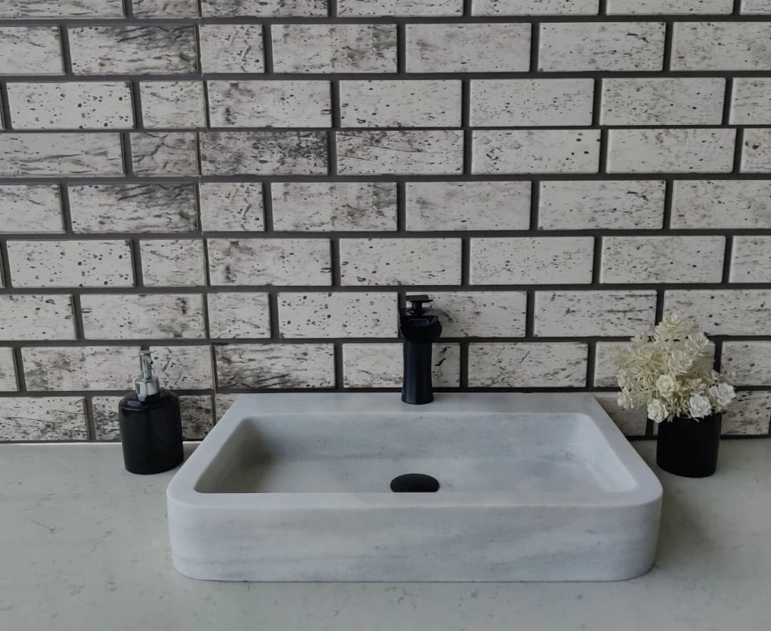 Beyaz Oval Step Mermer Lavabo 4