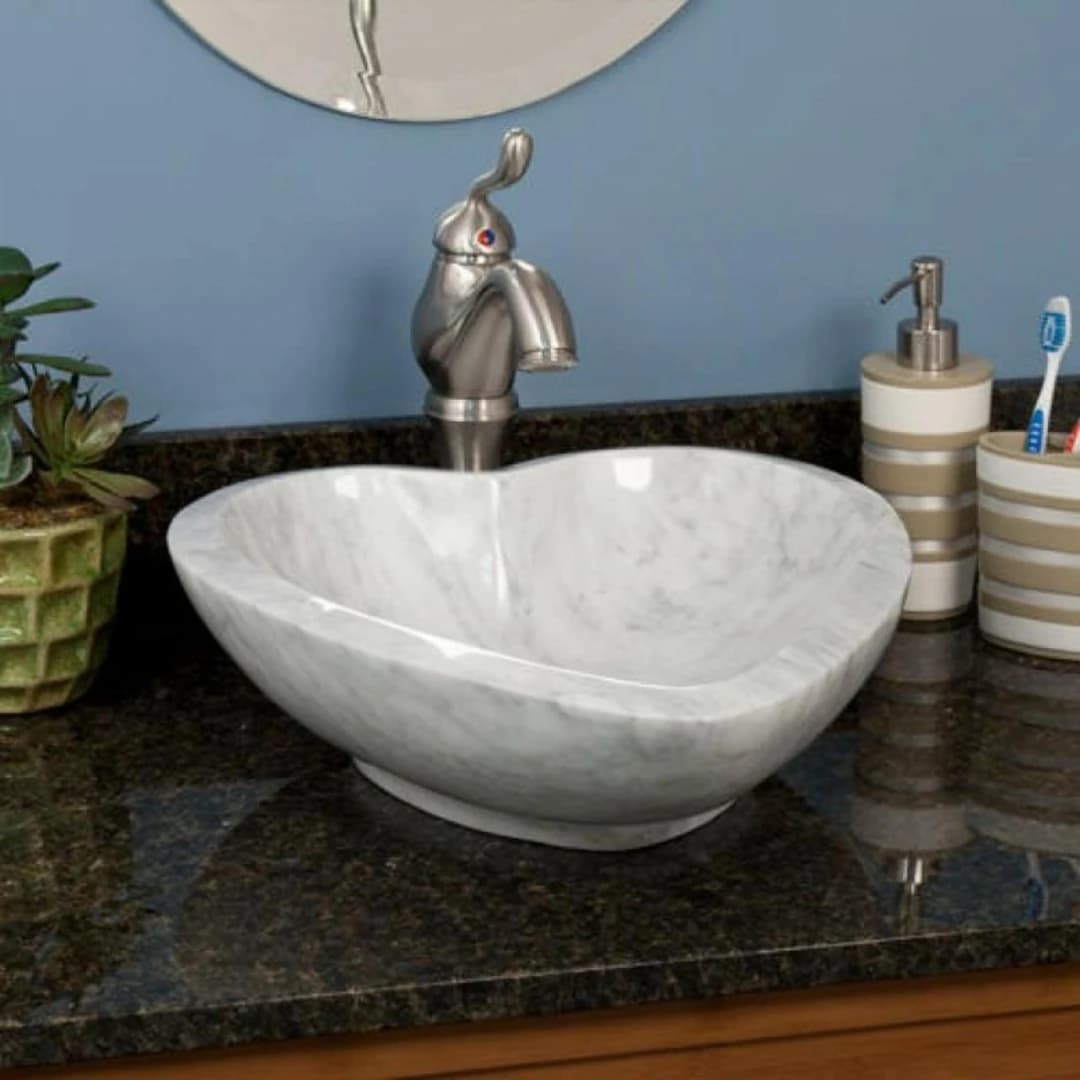 Beyaz Kalp Mermer Lavabo 1