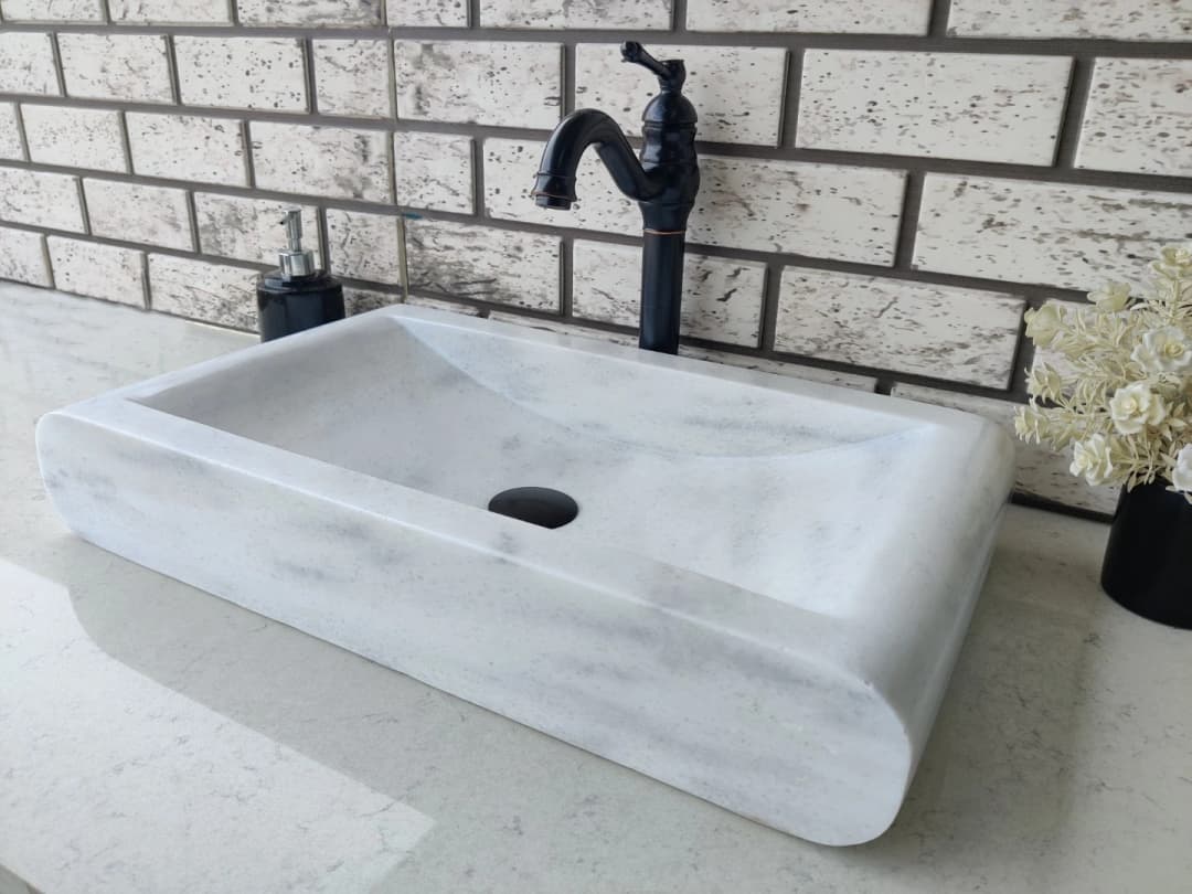 Beyaz Oval Yay Mermer Lavabo 3