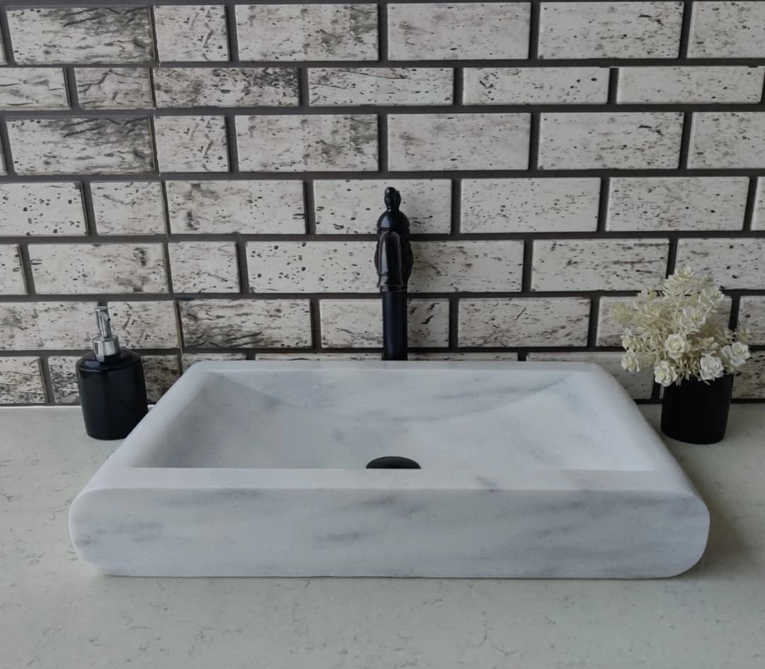 Beyaz Oval Yay Mermer Lavabo 1