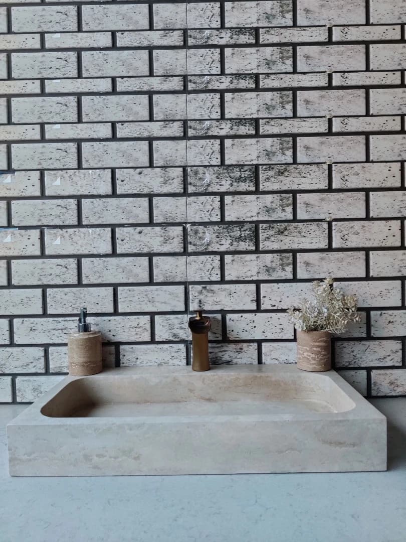 Traverten Köşeli Dik Mermer Lavabo 1