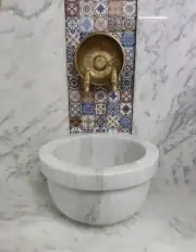 Beyaz Kulaksız Düz Mermer Kurna 1