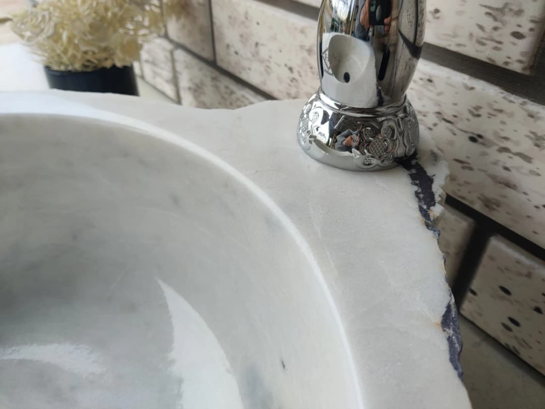 Beyaz Altıgen Mermer Lavabo 8
